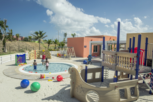 Mini Club swimming pool at Meliá Marina Varadero