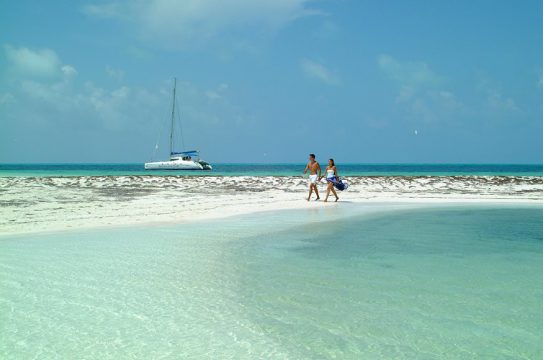 Playas vírgenes en Cayo Largo del Sur