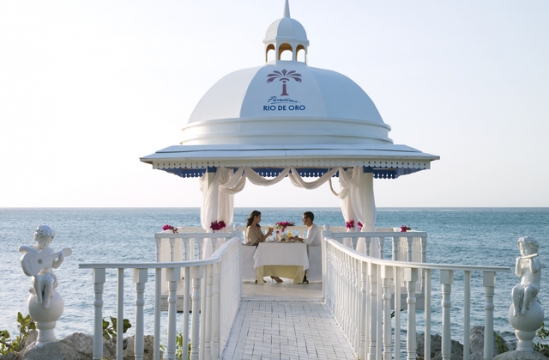 Gazebo Paradisus Río de Oro