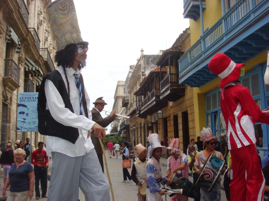 Don’t miss the famous,     venerable and lively Calle Obispo!