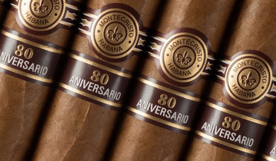 Montecristo-Vitola-especial-80-Aniversario-5-Background1